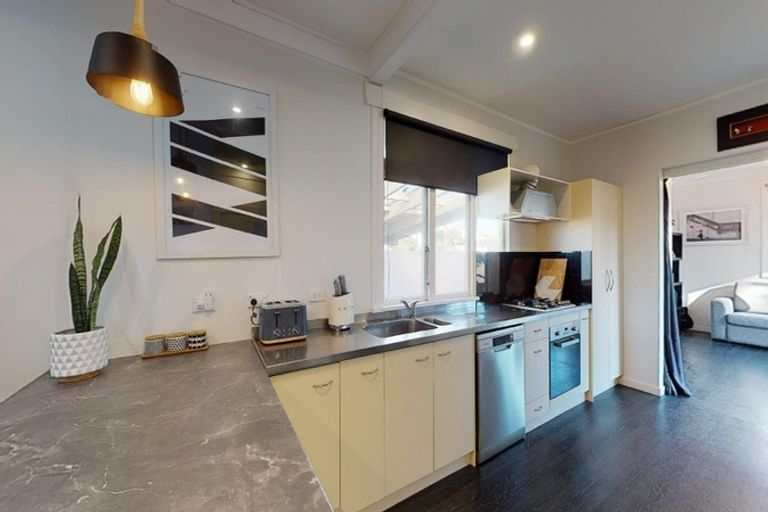 Photo of property in 28 Godwin Crescent, College Estate, Whanganui, 4500