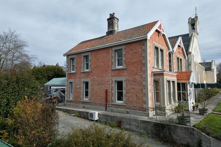 Photo of property in 12a Colonsay Street, Lawrence, 9532