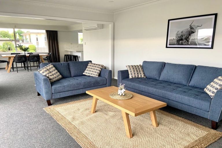 Photo of property in 3 Karaka Place, Somerfield, Christchurch, 8024