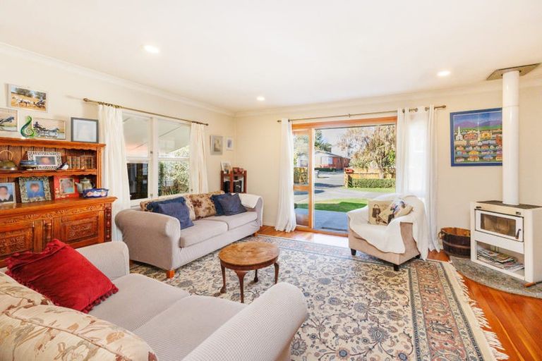 Photo of property in 7 Erin Street, Hokowhitu, Palmerston North, 4410