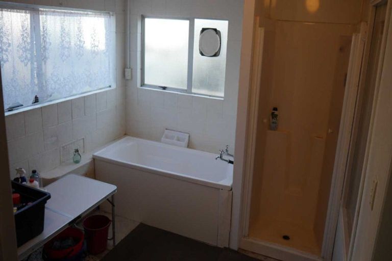 Photo of property in 24 Mckee Avenue, Fenton Park, Rotorua, 3010