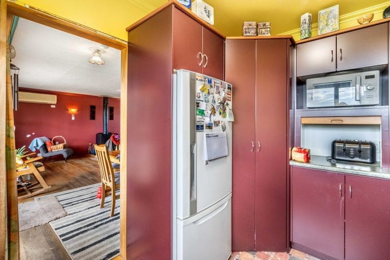 Photo of property in 31 Chalmers Road, Greenhills, Invercargill, 9877