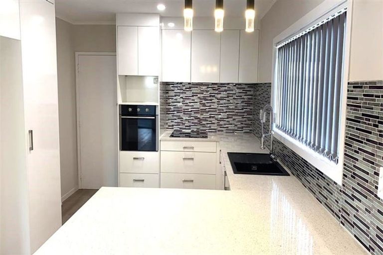 Photo of property in 24 Oratu Place, Manurewa, Auckland, 2102