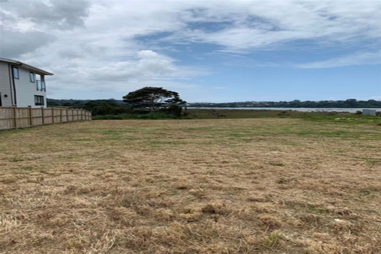 Photo of property in 30 Tai Crescent, Hobsonville, Auckland, 0616