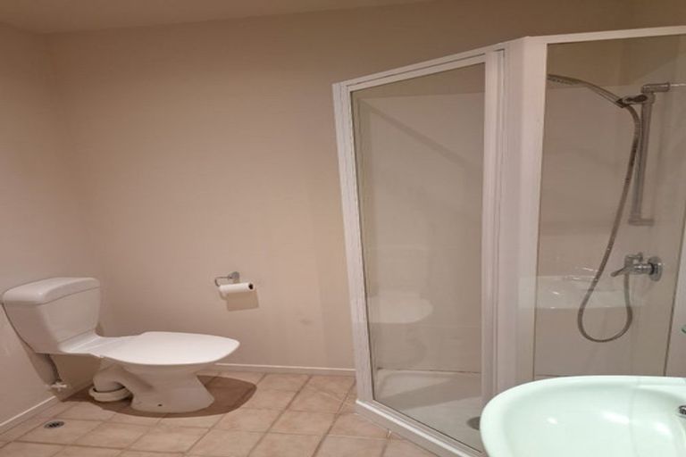 Photo of property in 53/2 Armoy Drive, East Tamaki, Auckland, 2016