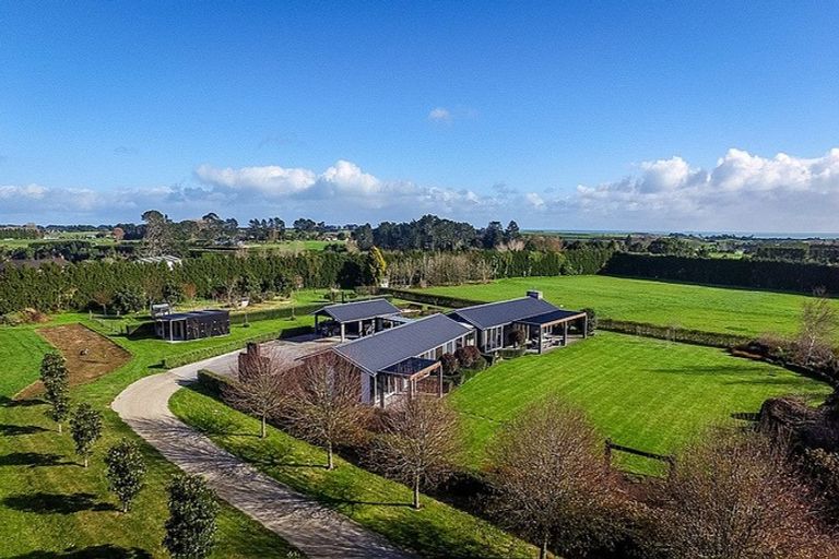 Photo of property in 50a Richmond Road, Brixton, New Plymouth, 4373