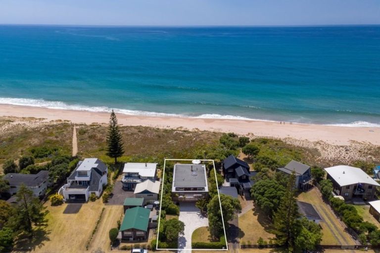 Photo of property in 24 Paku Drive, Tairua, 3508