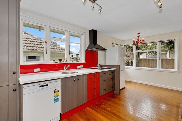 Photo of property in 145 Langdons Road, Northcote, Christchurch, 8052