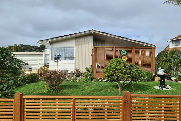 Photo of property in 1 Coleridge Place, Tikipunga, Whangarei, 0112