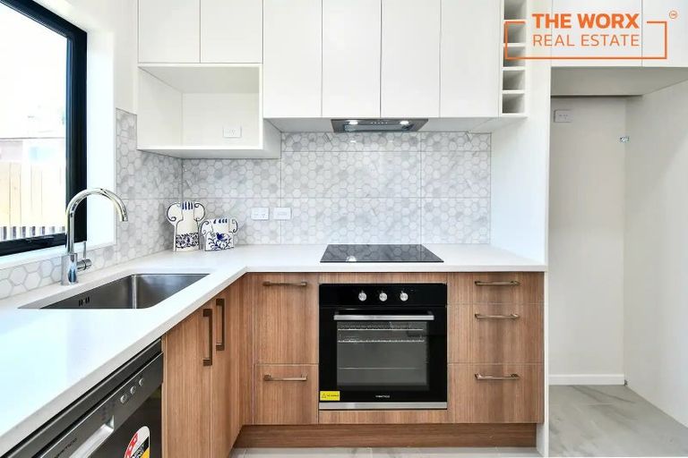 Photo of property in 4/32 Beaumonts Way, Manurewa, Auckland, 2102