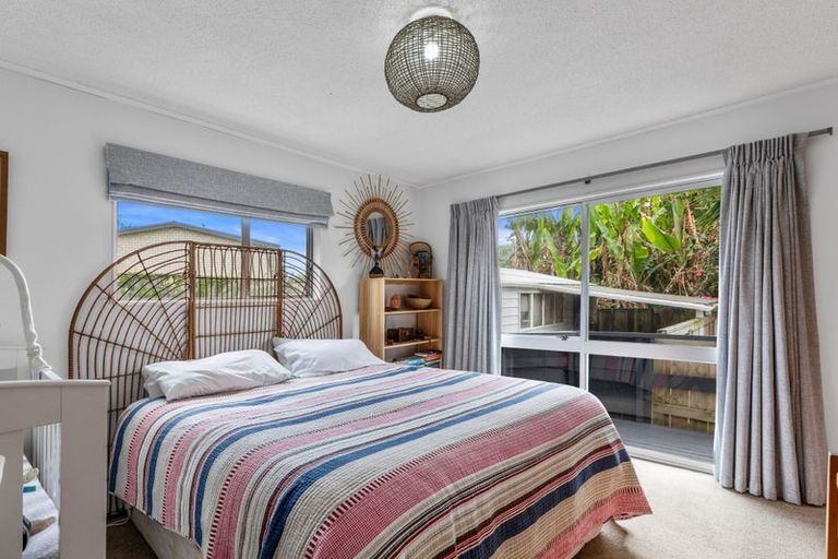 Photo of property in 1335b Papamoa Beach Road, Papamoa Beach, Papamoa, 3118