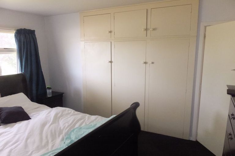 Photo of property in 5 Gladson Avenue, Sockburn, Christchurch, 8042