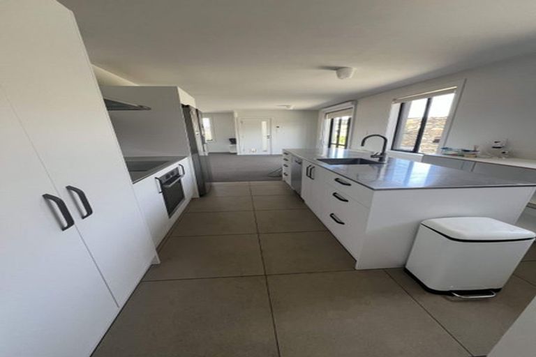 Photo of property in 2500 Tarras-cromwell Road, Tarras, Cromwell, 9383