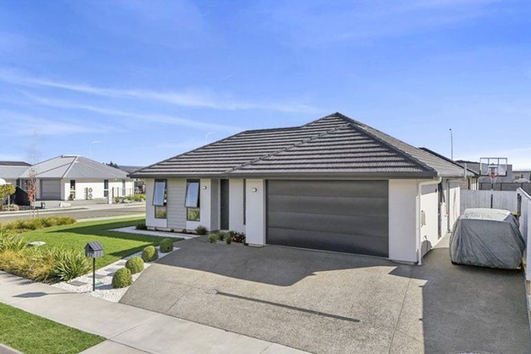 Photo of property in 1 Carmine Crescent, Appleby, Richmond, 7020