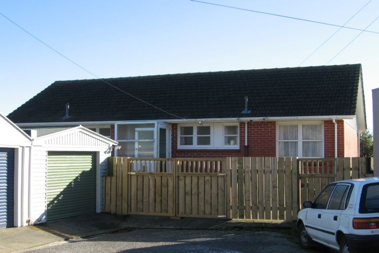 Photo of property in 4 Christopher Way, Paparangi, Wellington, 6037