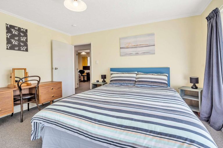 Photo of property in 128 Sparks Road, Hoon Hay, Christchurch, 8025