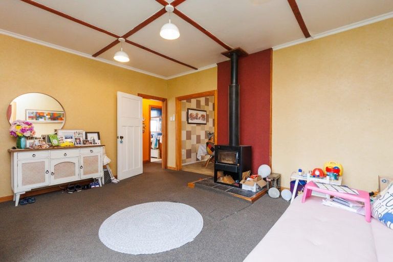 Photo of property in 214 Park Road, Hokowhitu, Palmerston North, 4410