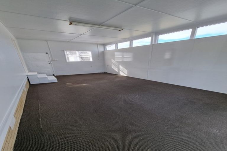 Photo of property in 38 Dagenham Street, Manurewa, Auckland, 2102