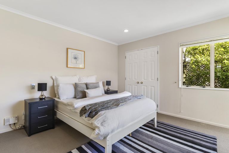 Photo of property in 1/117 Wellington Street, Howick, Auckland, 2014