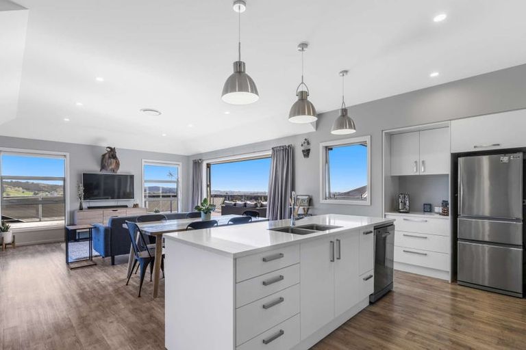 Photo of property in 26 Katania Heights, Brightwater, 7022