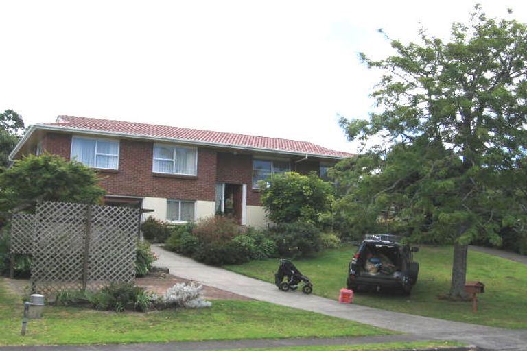 Photo of property in 37 Park Hill Road, Birkenhead, Auckland, 0626