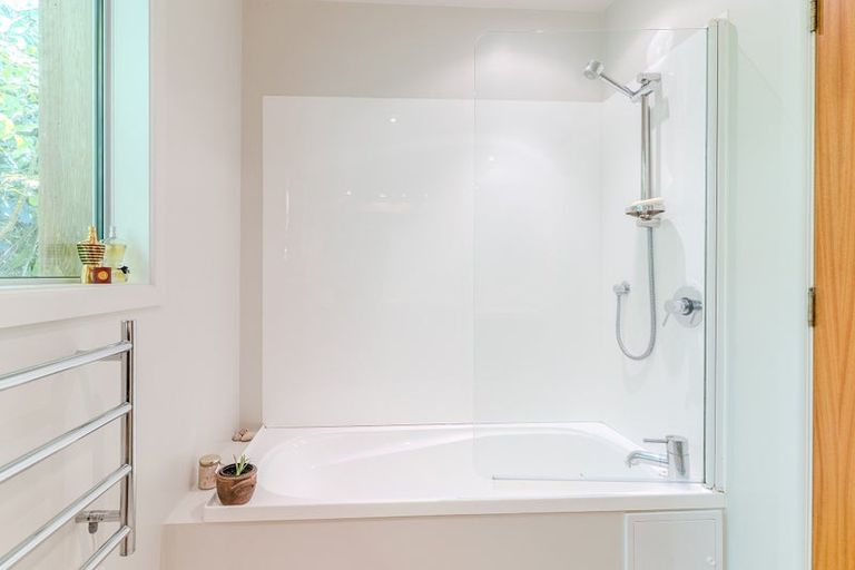 Photo of property in 99 Doon Street, Waverley, Dunedin, 9013