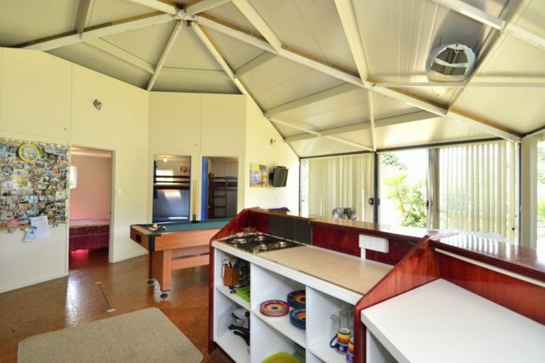 Photo of property in 86a Fortescue Street, Mahia, 4198