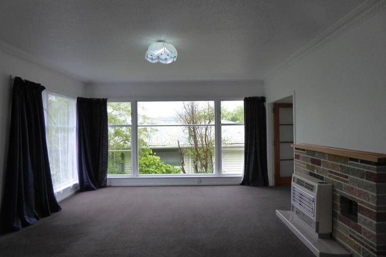 Photo of property in 63 Holborn Drive, Stokes Valley, Lower Hutt, 5019