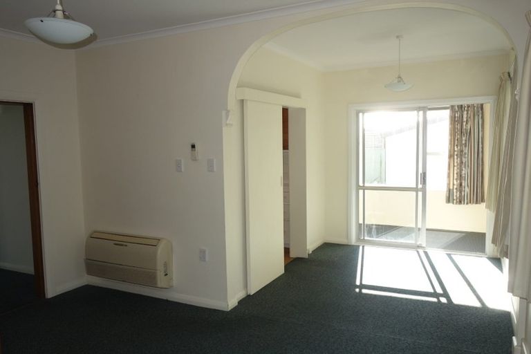 Photo of property in 223 Centaurus Road, Saint Martins, Christchurch, 8022