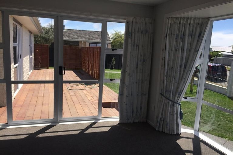 Photo of property in 17 Caithness Street, New Brighton, Christchurch, 8083