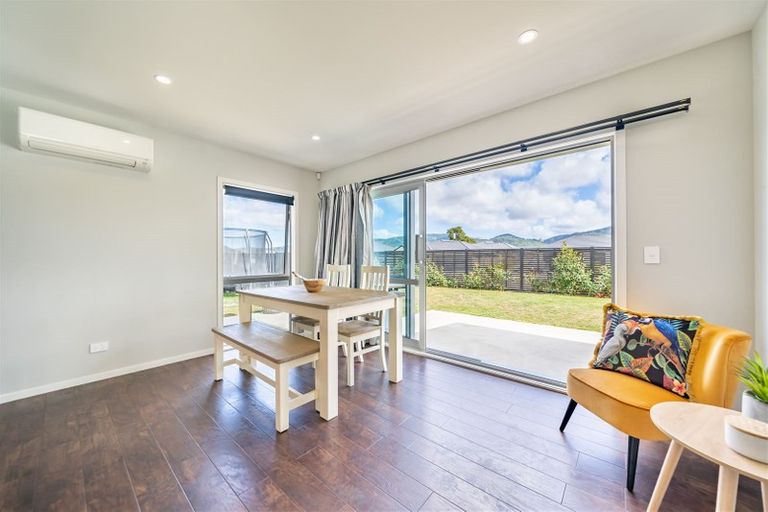 Photo of property in 15 Hopkirk Avenue, Wallaceville, Upper Hutt, 5018