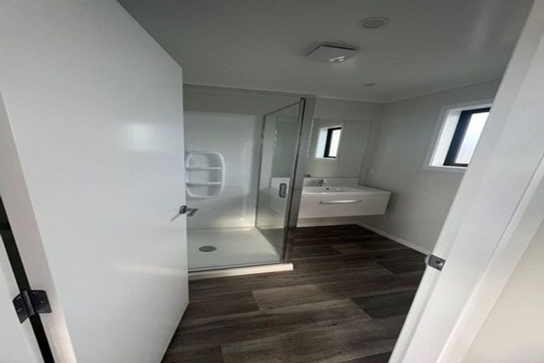 Photo of property in 56 Hokioi Drive, Kenepuru, Porirua, 5022