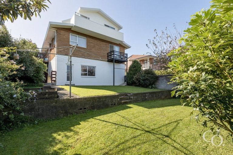 Photo of property in 41 Whitaker Street, Otumoetai, Tauranga, 3110