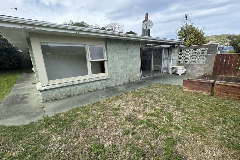 Photo of property in 84 Khandallah Road, Khandallah, Wellington, 6035