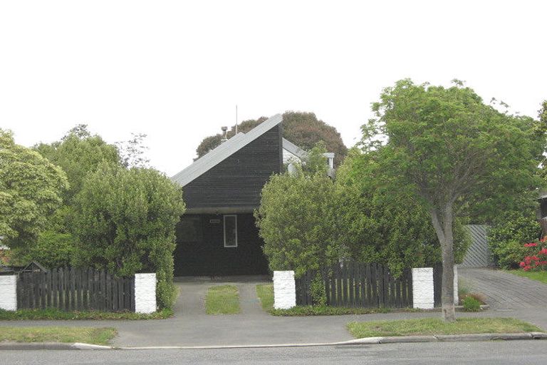 Photo of property in 163 Queenspark Drive, Parklands, Christchurch, 8083