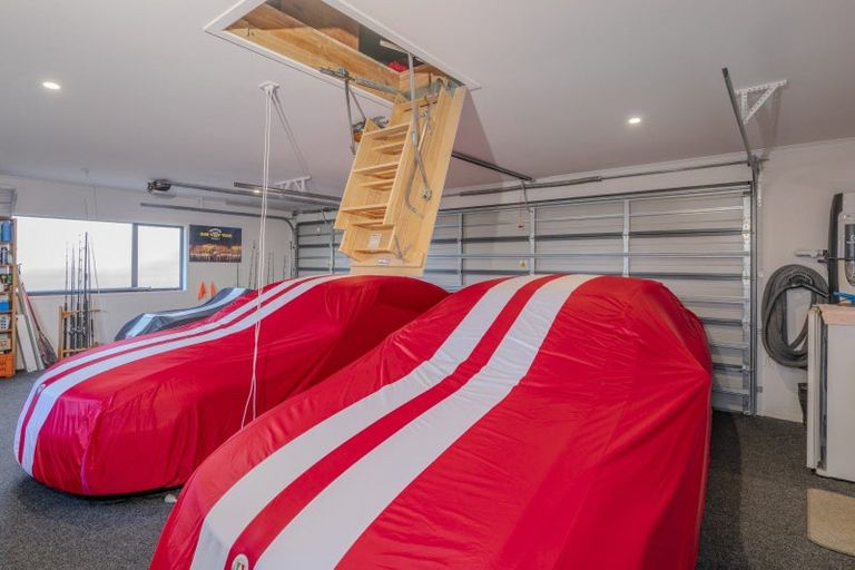 Photo of property in 3 Roseberry Place, Whitianga, 3510