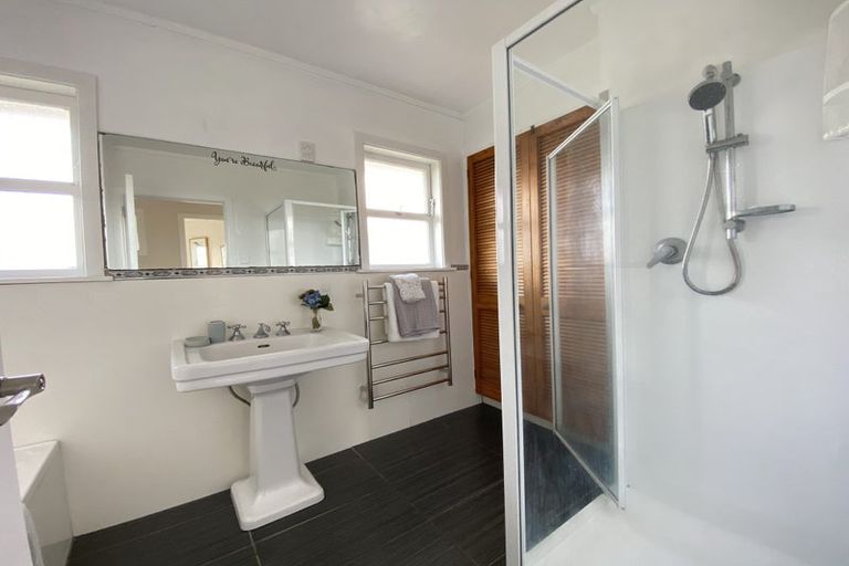 Photo of property in 14 Parkview Place, Pakuranga, Auckland, 2010