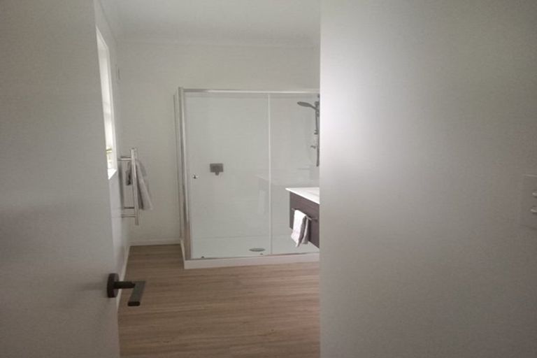 Photo of property in 16 Sutton Crescent, Hillcrest, Hamilton, 3216