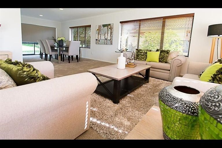 Photo of property in 53 Wayne Francis Drive, East Tamaki, Auckland, 2016