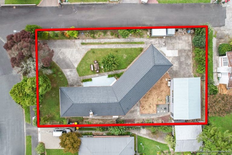 Photo of property in 1 Patricia Avenue, Hamilton East, Hamilton, 3216