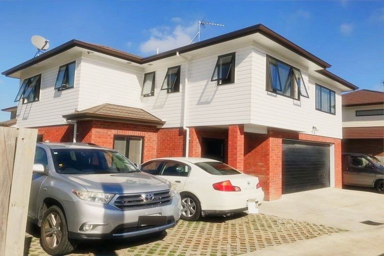 Photo of property in 53a Robertson Road, Favona, Auckland, 2024