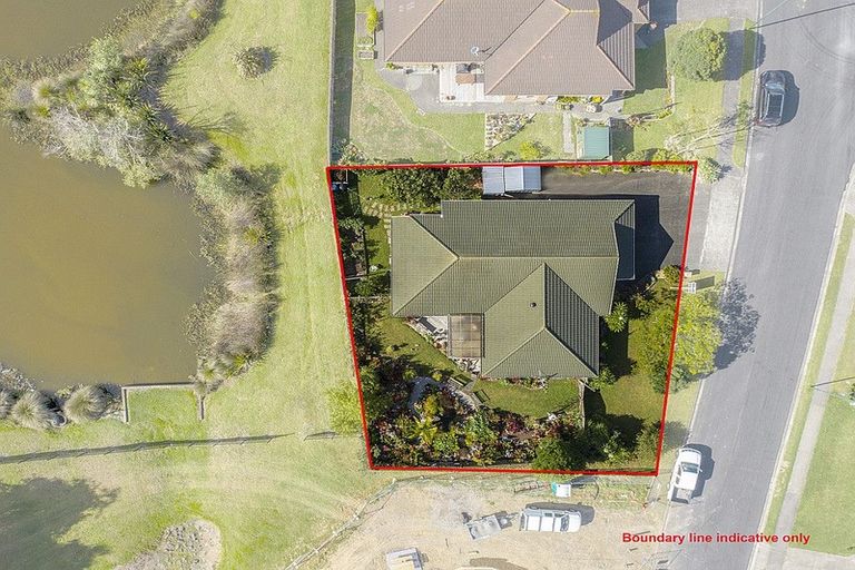 Photo of property in 29 Cabeleigh Drive, Helensville, 0800
