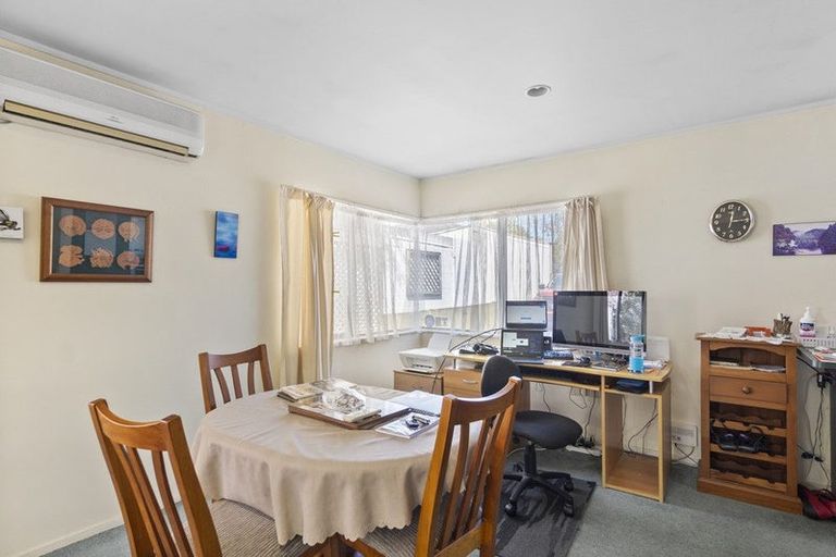 Photo of property in 279a Cambridge Road, Hillcrest, Hamilton, 3216