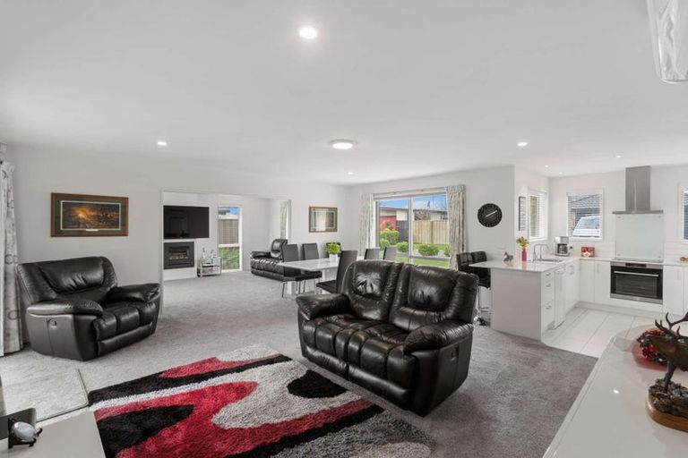 Photo of property in 6 Kessen Street, Pegasus, 7612