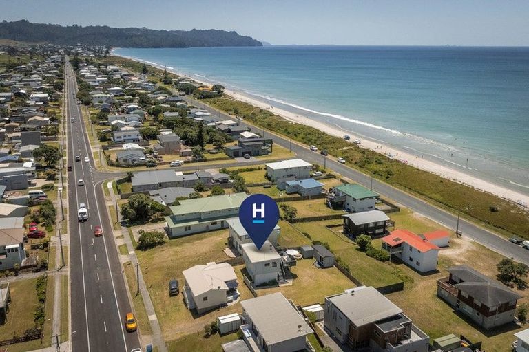 Photo of property in 271 Seaforth Road, Waihi Beach, 3611