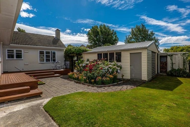 Photo of property in 8 Bard Street, Somerfield, Christchurch, 8024