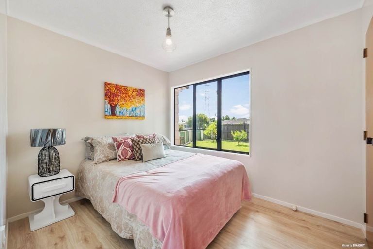Photo of property in 6 Crail Court, Totara Heights, Auckland, 2105