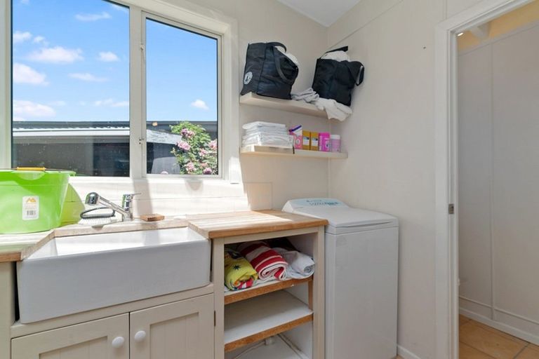 Photo of property in 6 Thomson Street, Arrowtown, 9302