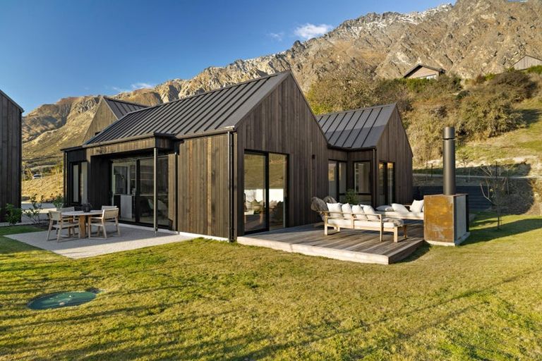 Photo of property in 7 Mckenzies Shute, Jacks Point, Queenstown, 9371