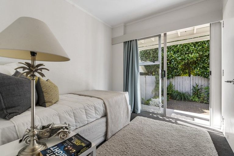 Photo of property in 6/66 Victoria Road, Devonport, Auckland, 0624